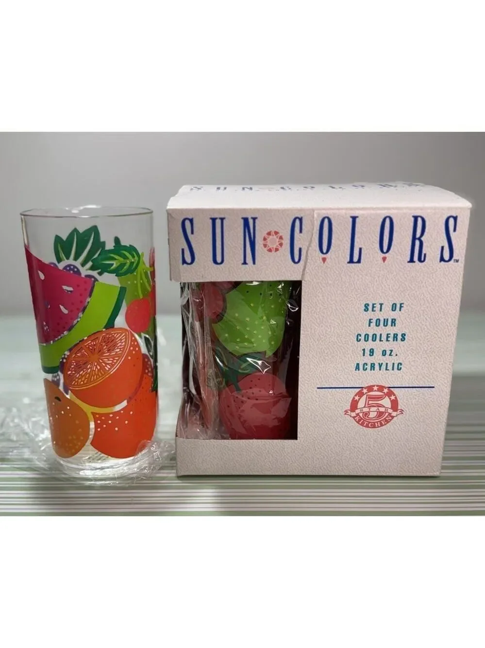Vintage Acrylic Drink Ware Glasses Set Of 4 Coolers Fruit Colors 19 oz
